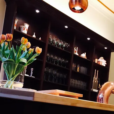 Zur Guten Quelle Otel Köln