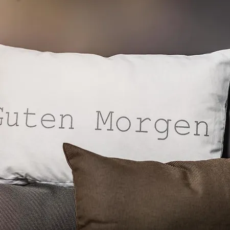 Zur Guten Quelle Otel