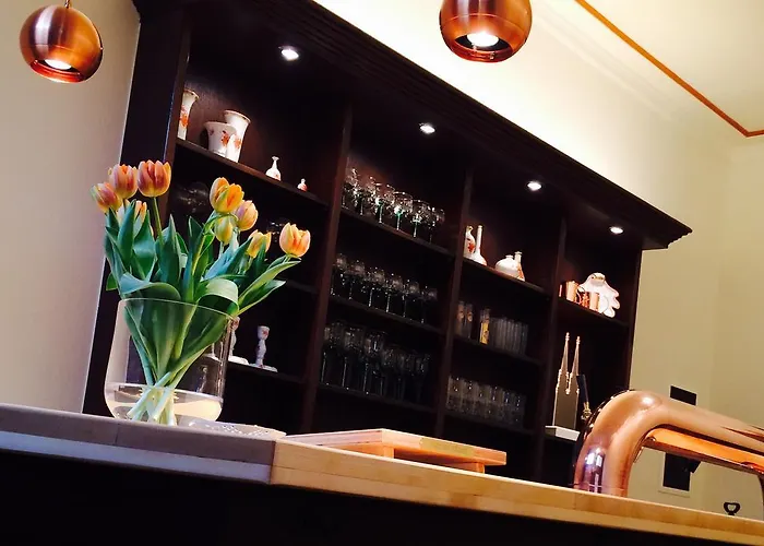 Zur Guten Quelle Отель Кёльн